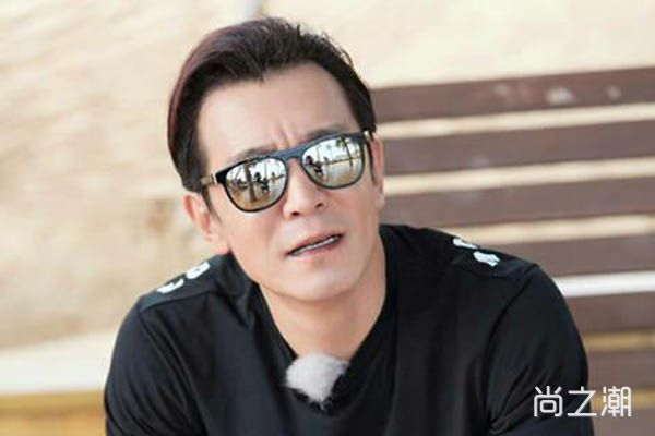 李咏怎么去世的 患癌症17个月治疗无效在美国离世