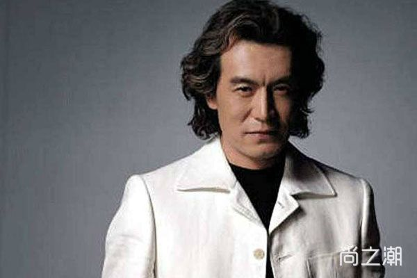 李咏得了什么病 曾在美国与癌症对抗长达十七个月